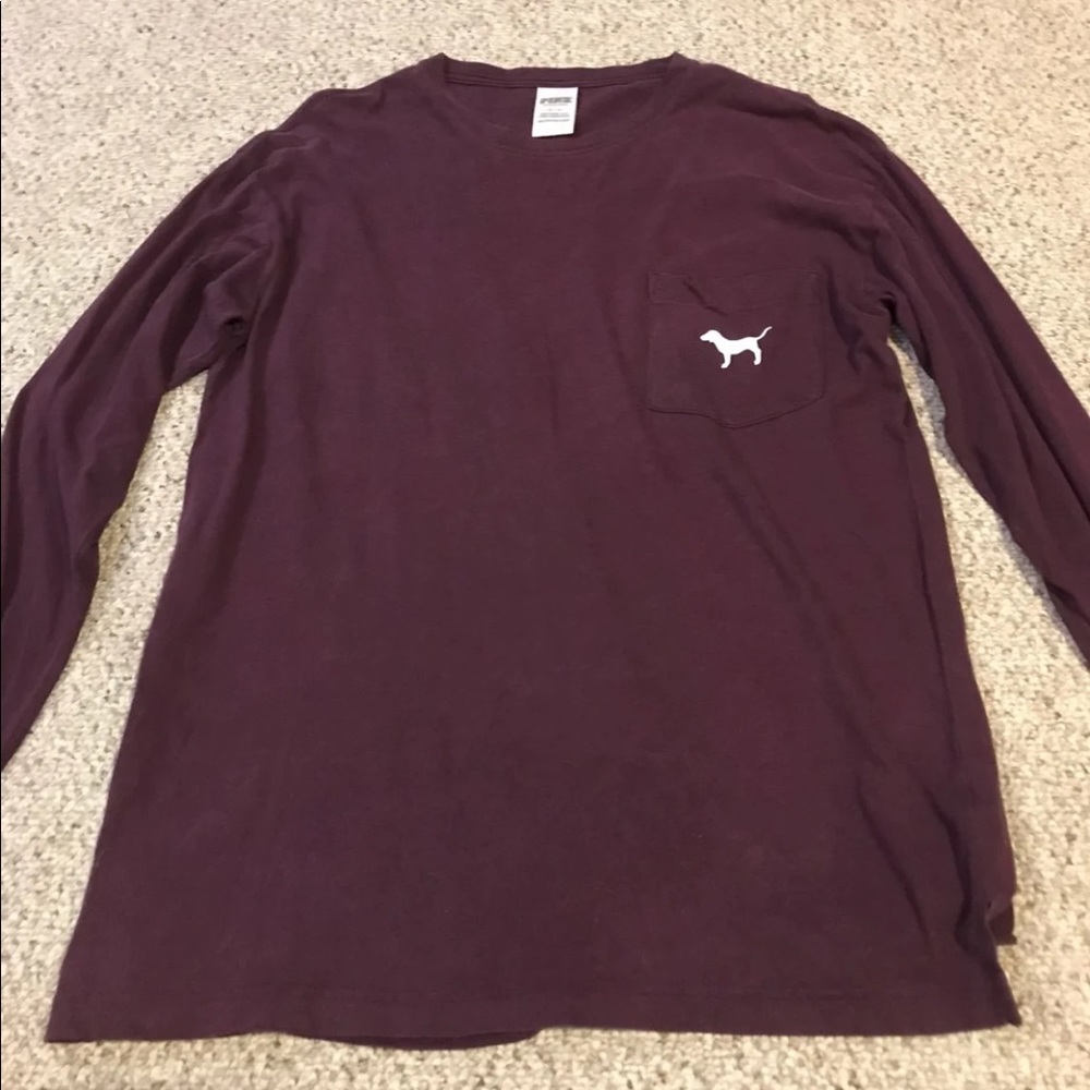 vs pink campus tee
